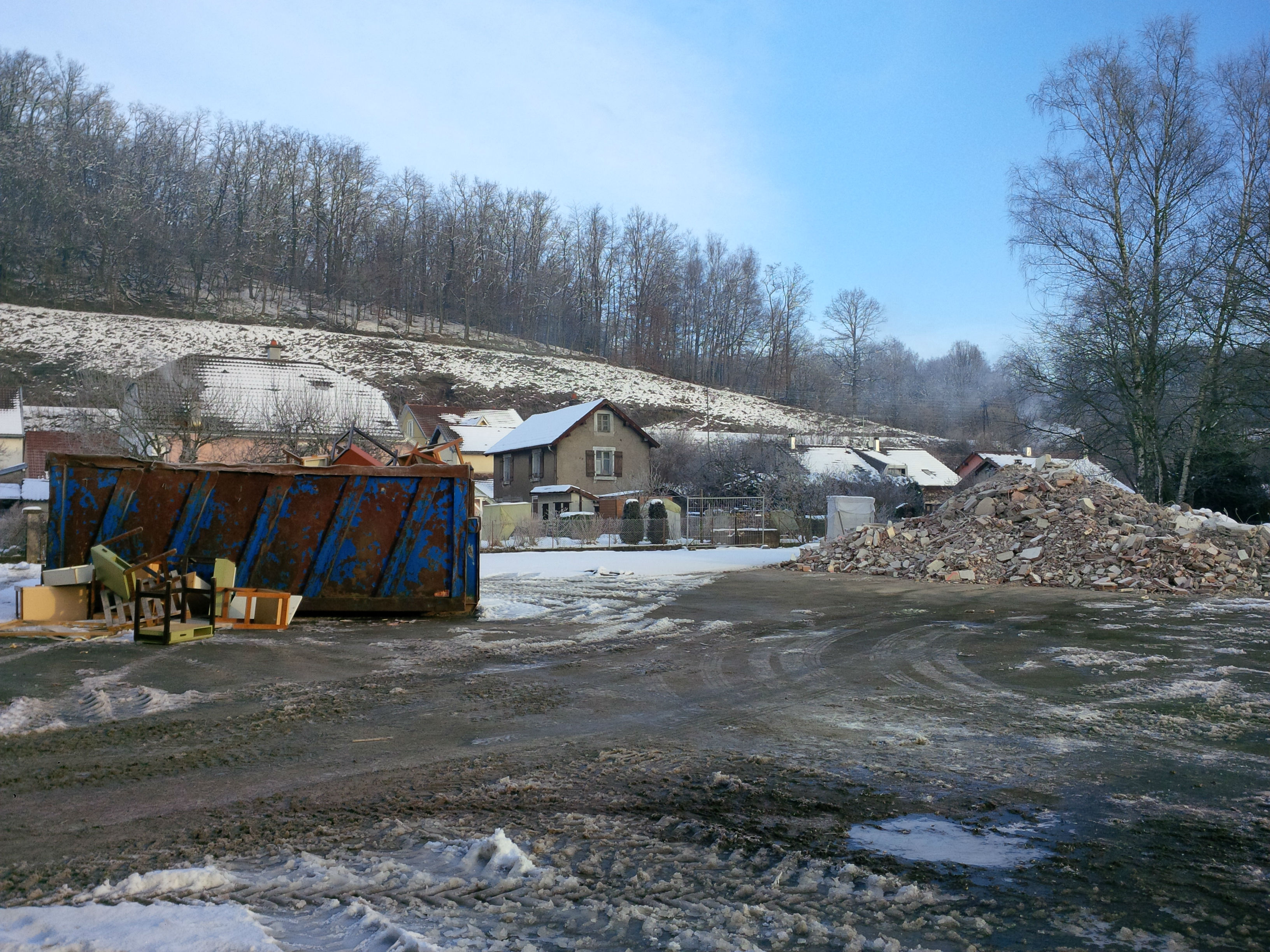 Dmolition Filature Ronchamp - Parkings et habitations